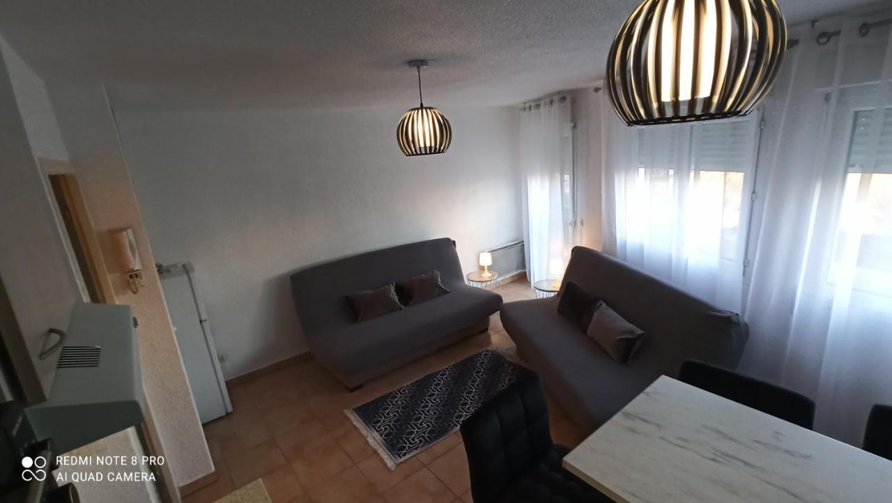 Appartement Face A La Gare Annemasse Luaran gambar